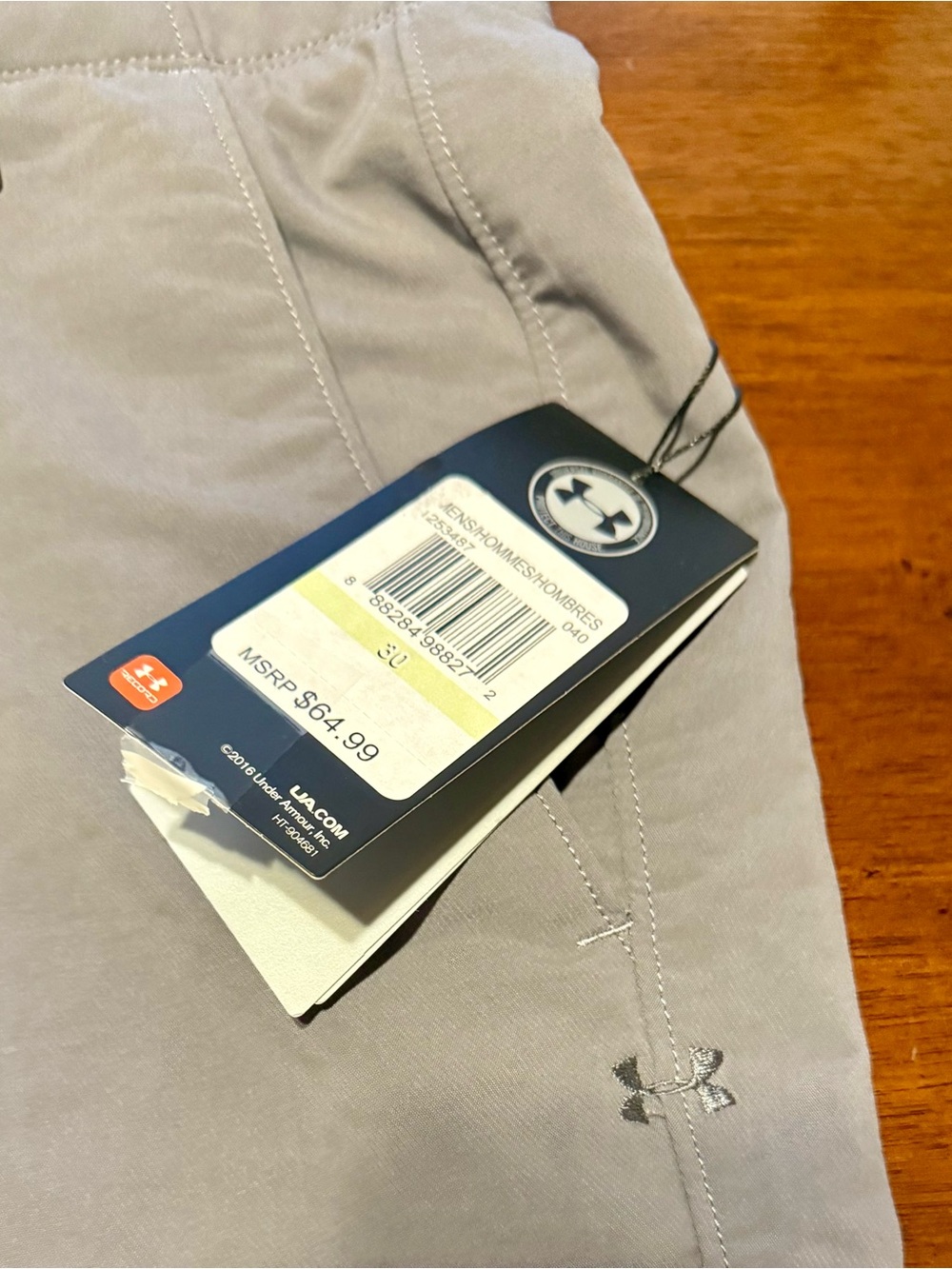 Men's gray Gold Under Armour NWT - Picture 2 of 5